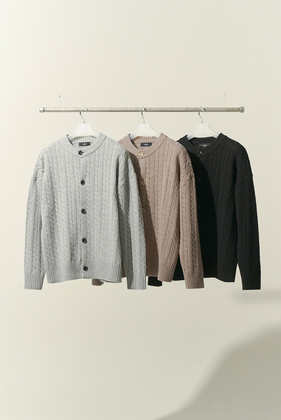 Round Neck Cable Cardigan [3 Colors]