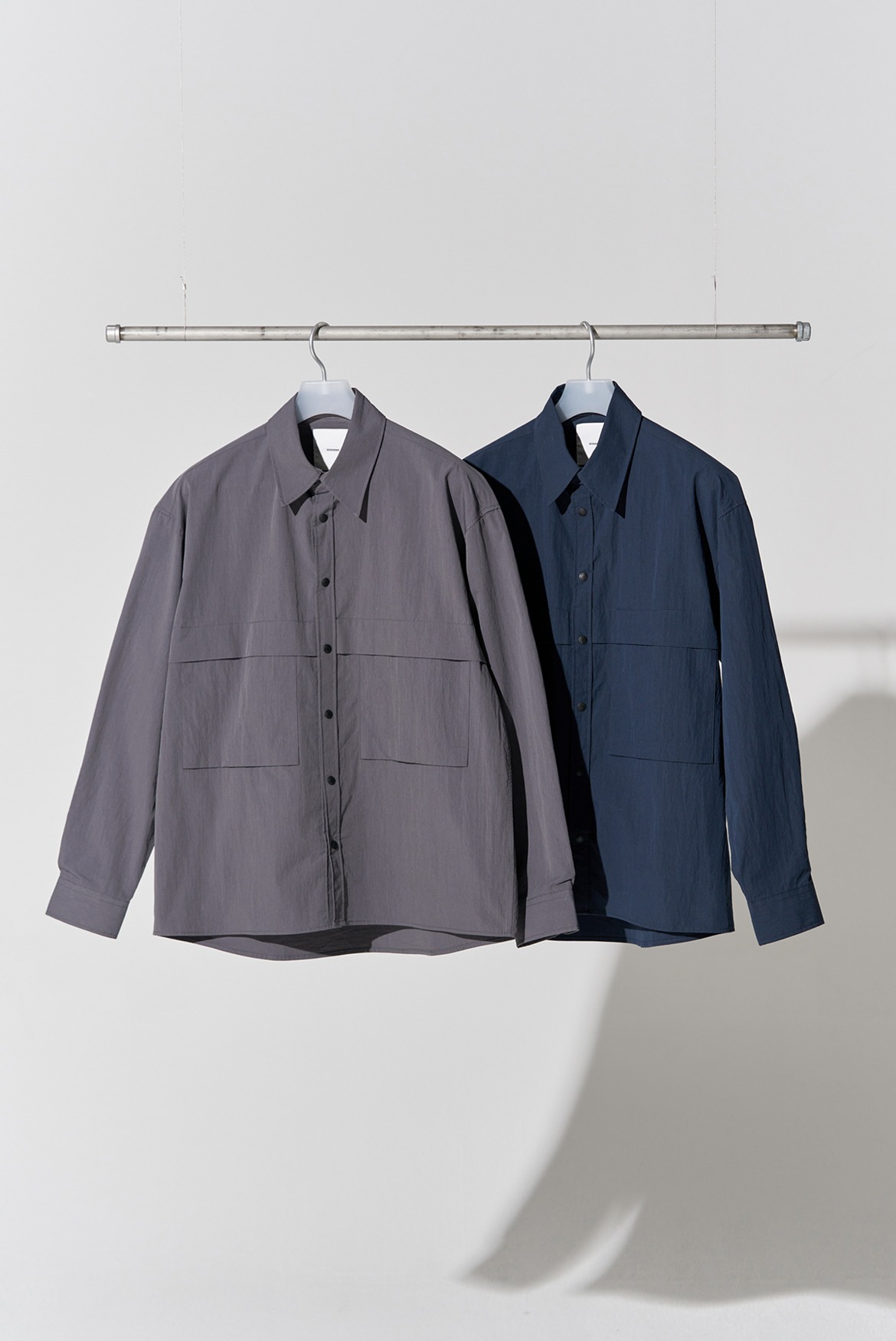 Fold Easy Button Nylon Shirts [2 Colors]