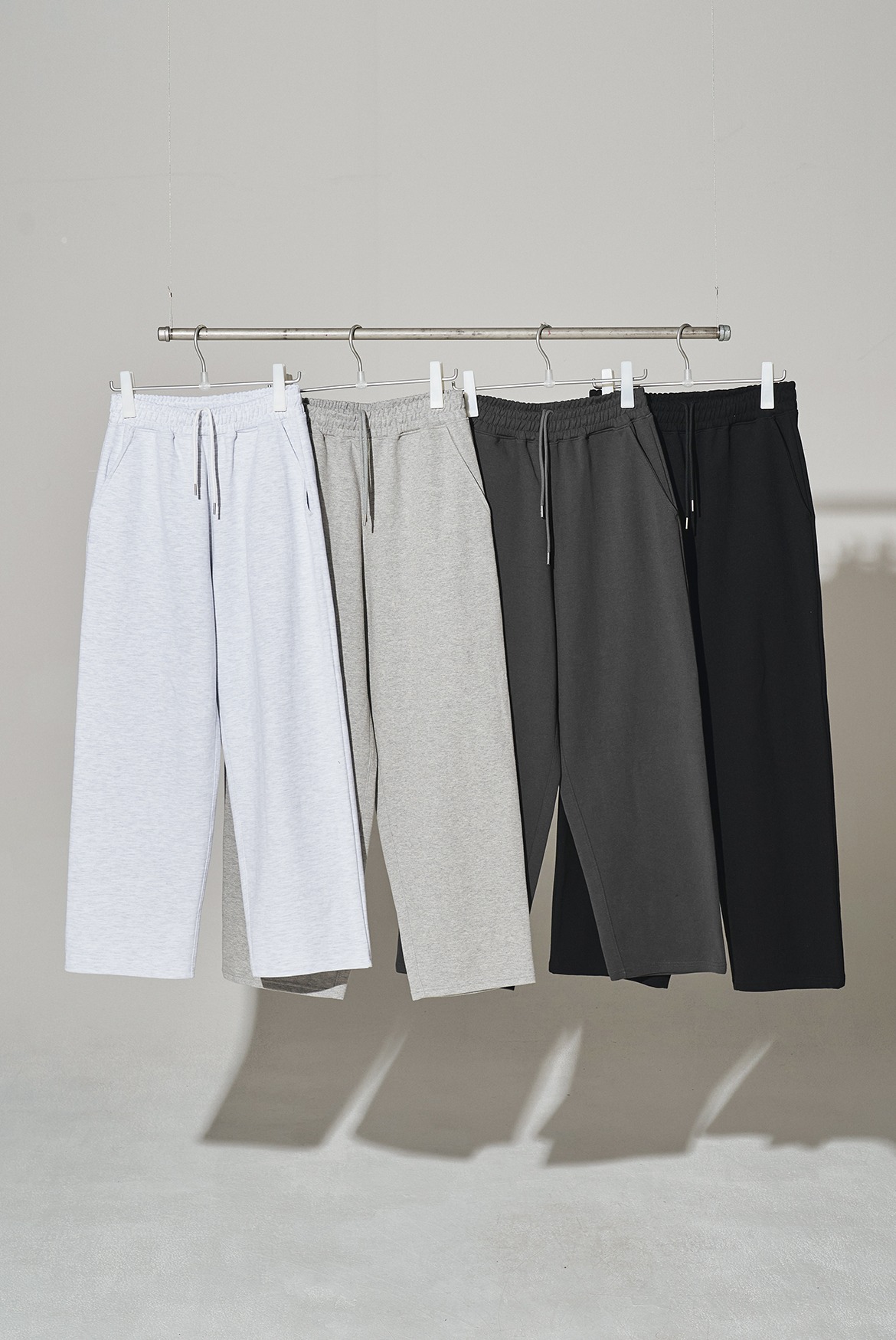 Wide Straight Sweat Pants [4 Colors]